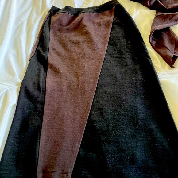 Morgan Le Fay 2 piece outfit suit sweater skirt S near new Co Ord - Picture 3 of 12